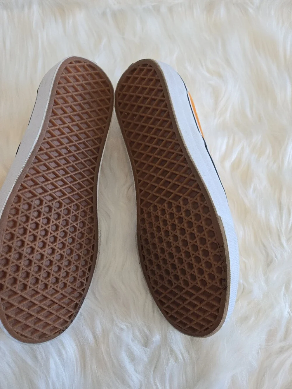 Vans Classic Slip-On Orange White Checkerboard Sneakers Men’s 10.5